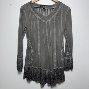 Gretty Zueger Women Fairy Grunge Cotton Top Small Gray Lace Trim Embroidered